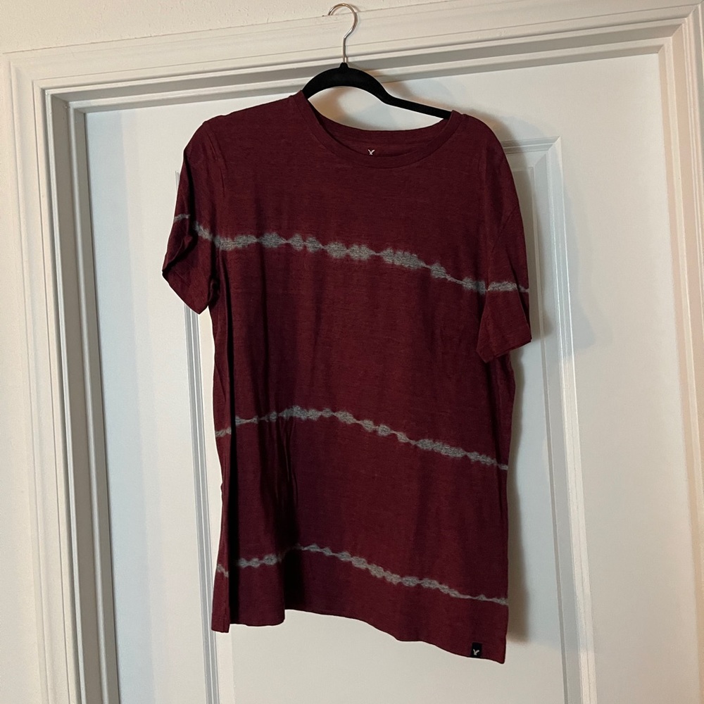 American Eagle red lightning tee shirt